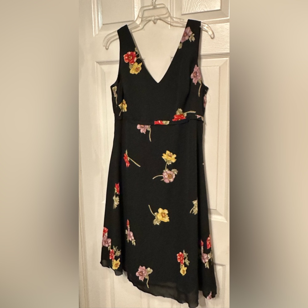 DONNA RICCO Sz 12 Has black floral v-neck sleeveless sheath dress Un- Hemmed